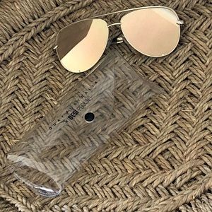 Quay Australia “High Key” in gold